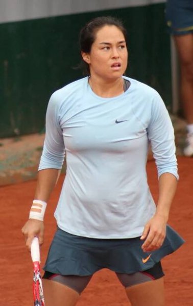 Jamie Hamptonová