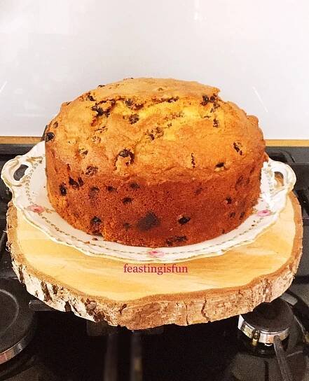 Original birthday cake version of this amaretto light fruit cake.
