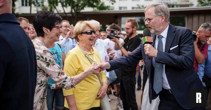 Fotogalerie: Fiala a Pazderková na grilu