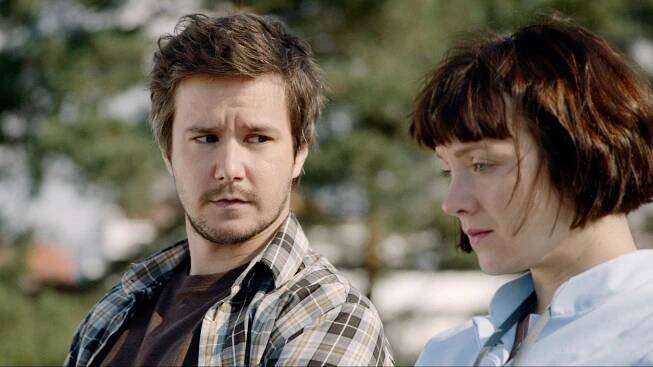 Willehard Korander, Elena Leeve - Ihon alla - Z filmu