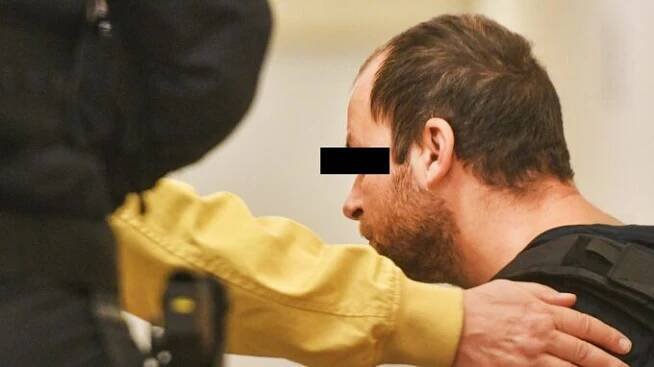 Primář, který připravil o život mladou lékařku, opustil vězení v Plzni. Možná se vyhne trestu | Život v Česku