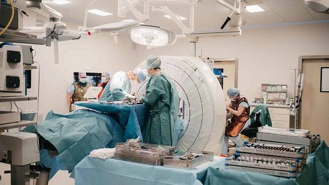 Budějovická nemocnice boduje. Její neurochirurgie patří mezi nejlepší