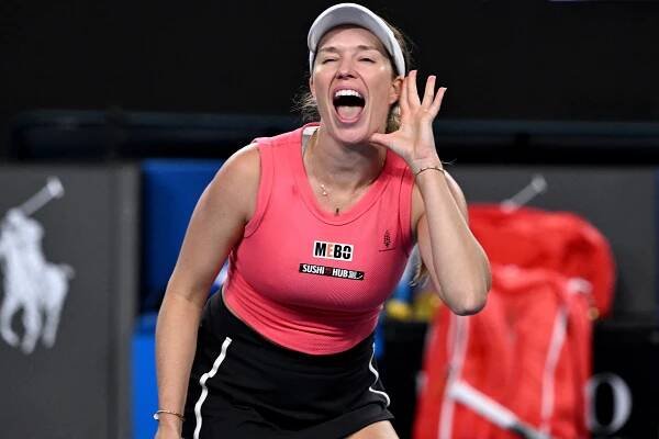 Danielle Collins celebrating a tennis victory.