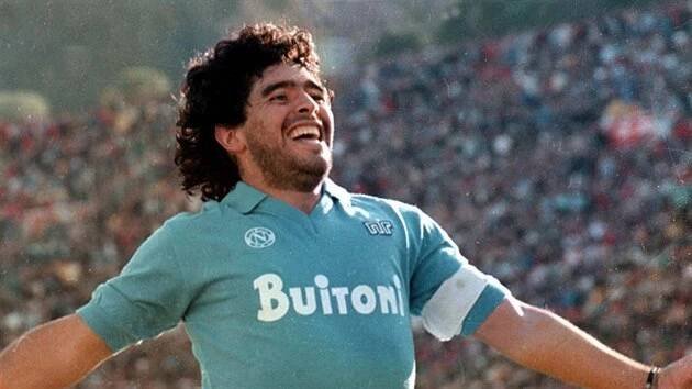Zemřel legendární fotbalista Maradona: Majitel „boží ruky“ podlehl srdečnímu selhání - Expres.cz