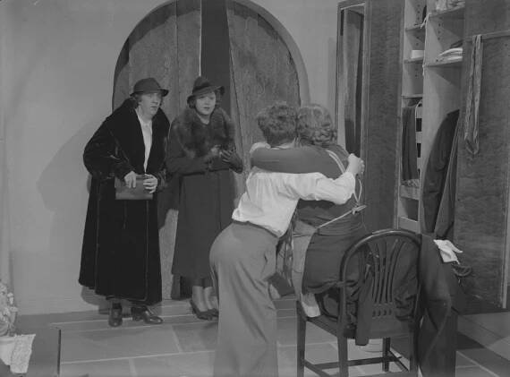 Julia Cæsar, Birgit Tengroth, Åke Söderblom, Jullan Jonsson - O, en så'n natt - Z filmu