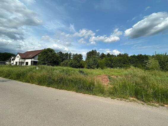 Ostatní, Skalička, 758 m2