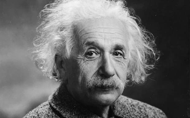 Galerie: Vyšší IQ než Einstein či Hawking? 12letá školačka - Galerie - Echo24.cz