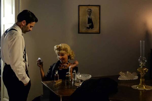 Giulio Forges Davanzati, Tosca D'Aquino - Veleni - Z filmu
