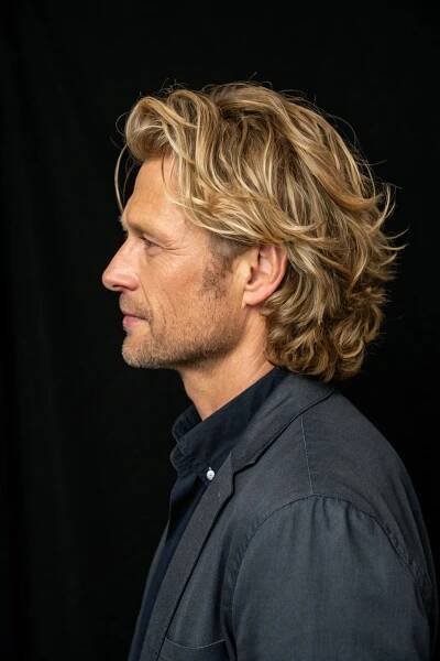 20 Timeless Gentleman Haircuts for 2025 in 2025 | Gentleman haircut, Wavy hair men, Long hair styles men