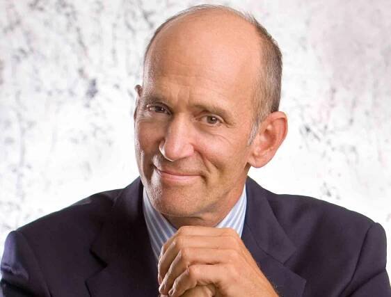 Joseph Mercola and Mercola.com: Alternative 'natural' supplement and health merchant promotes quack cures and vaccine conspiracy theories, attacks mainstream medicine, funds organic, anti-GMO groups