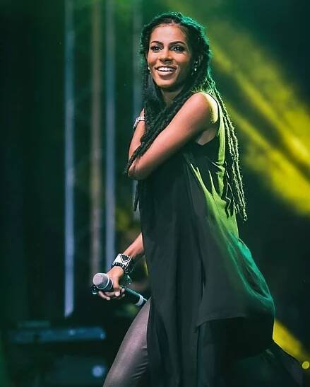 Thabata Oliver