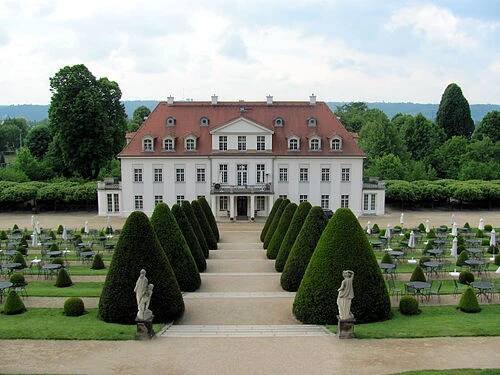 Schloss Wackerbarth – Wikipedia