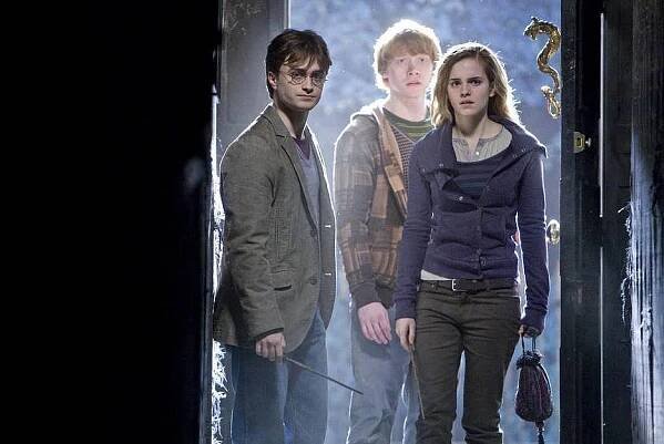 Nový Harry Potter zdrsněl, potemněl a zalíbil se i kritikům