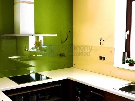 Skleněné obklady kuchyně - řešení č. 42 | Skleněné obklady