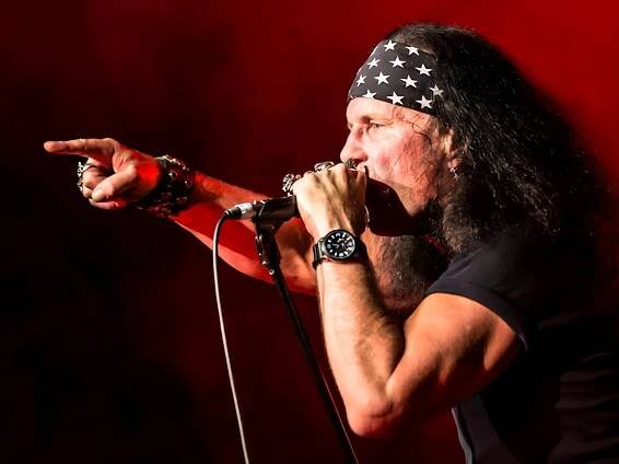 Dave Evans Brings AC/DC Legacy to Egypt’s Soma Bay