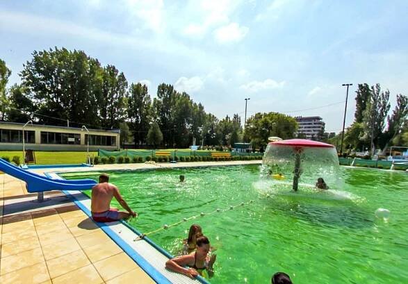 Termální lázně a koupaliště Komárno - Travelguide.sk