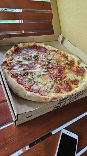 Mega Pizza foto 3