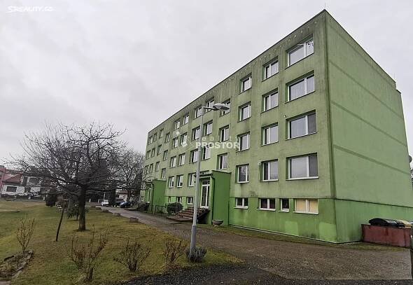 Pronájem Byt 3+1, Bezručova, Městec Králové