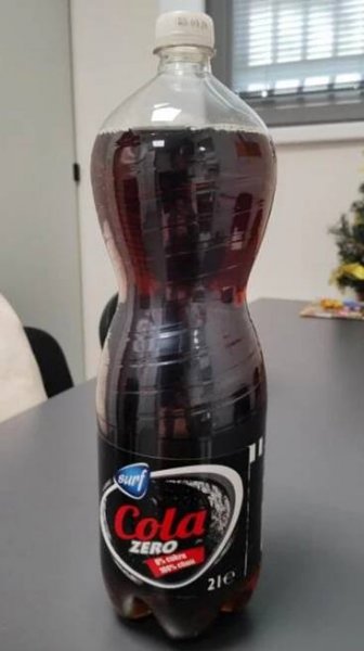 Inspekce upozornila na složení limonády s colovou příchutí.