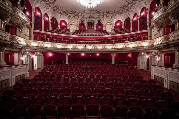 Přípravy na speciální prohlídku divadla Antonína Dvořáka která se bude streamovat 21.11.2020 (noc divadel).