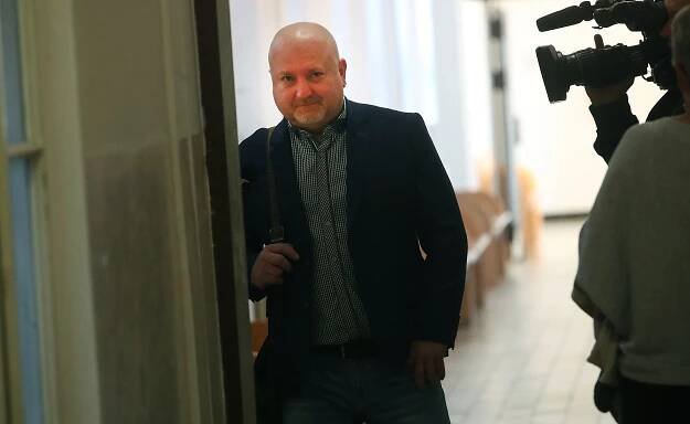 Soudy stále řeší nezdaněný líh, Březinův „bílý kůň“ dostal 4,5 roku vězení