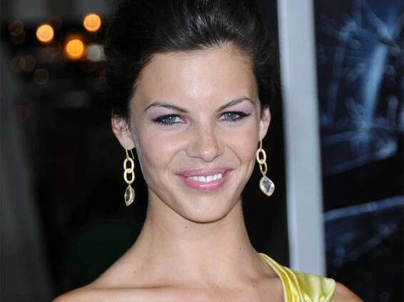 Haley Webb fotka