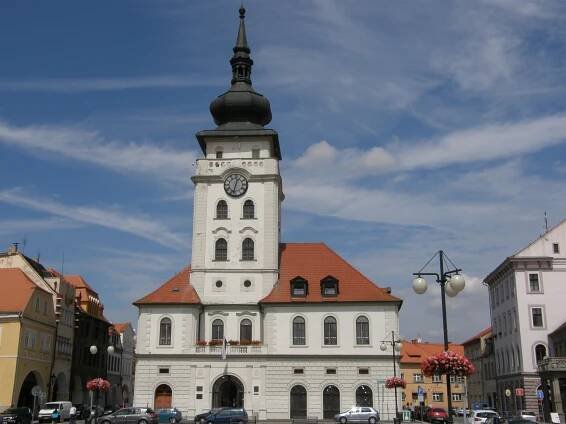 Městská radnice - vyhlídková věž - Žatec - Architektonické památky - Městská architektura - Ústecký kraj - Žatec