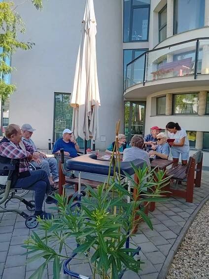 Venkovní aktivity | Alzheimer Home