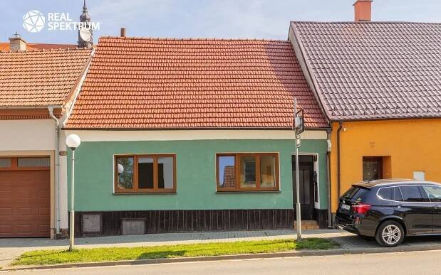 Prodej rodinný dům - Hlavní, Dolní Kounice, 150 m2