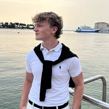 Tomáš V. - doučování klavír v městě Beroun | Doučuji.eu