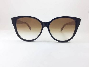 Alexander Mcqueen Fashion Oval Sunglasses Wallpaper