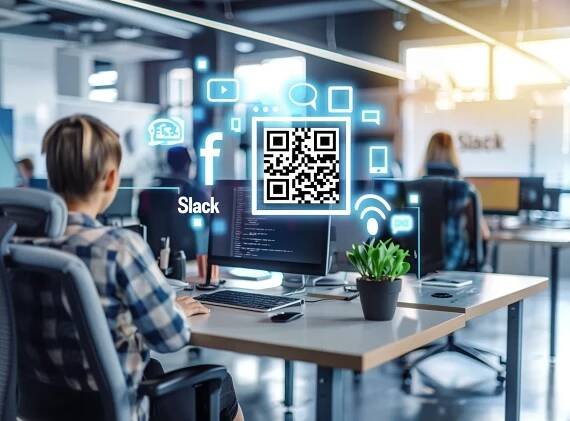 Slack QR Code Generator