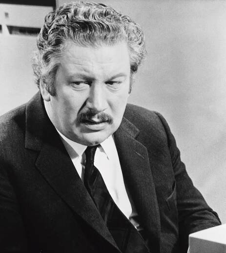 Hot Millions - Z filmu - Peter Ustinov