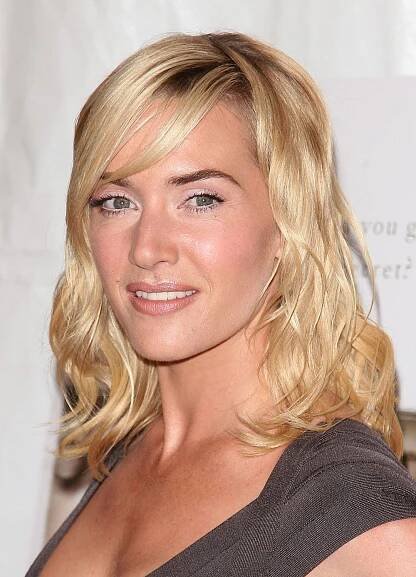 Kate Winslet attends the premiere of "The Reader" at the Ziegfeld Theatre December 3, 2008 in New York City