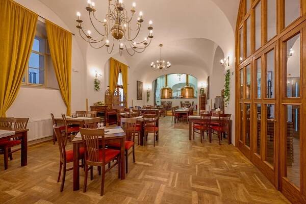 Klášterní restaurace