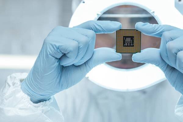 Is AMD Stock Heading to $135?