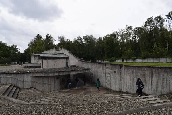 Fotogalerie • Koncentrační tábor Dachau (Pomník, památník) • Mapy.com
