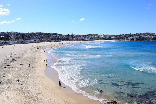 Bondi Beach - Nejpopulárnější pláž v Sydney