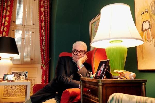 Rex Reed Bangs a Gong on the Mediocrity of Modern Life