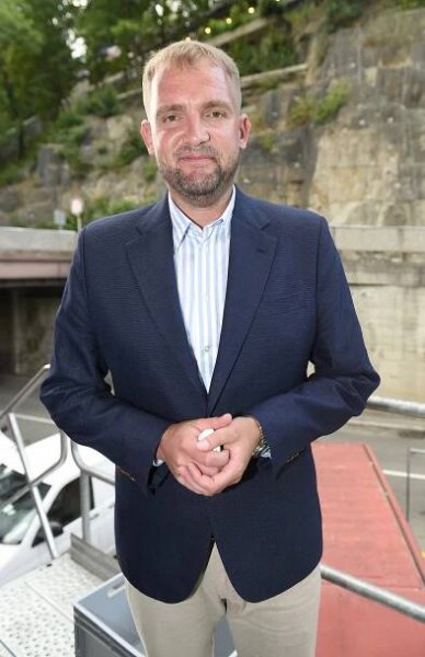 Co se stalo Liboru Boučkovi? Moderátor dorazil na natáčení s rozseknutým čelem