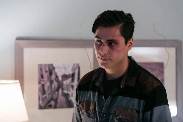Rudá cesta - Série 1 - Byl to jen sen - Z filmu - Kiowa Gordon