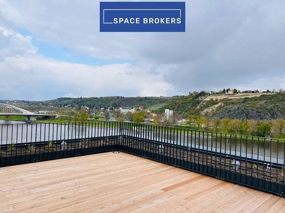 Pronájem kancelářských prostorů v projektu Port7, 700m2 - Holešovice | Space Brokers s.r.o.
