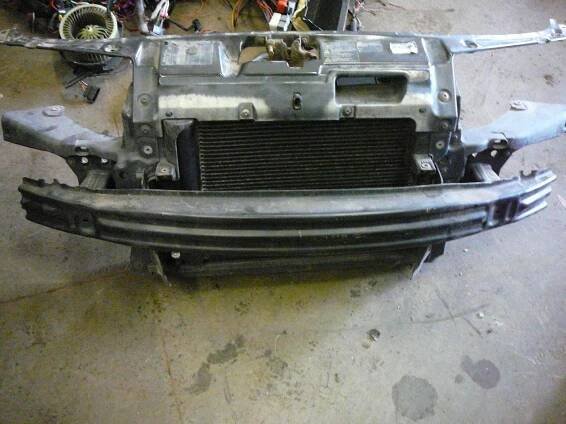 chladič, chladičová stěna, brýle, výztuha nárazníku Škoda Fabia kombi 1.4 16V 74kW 2001 | Náhradní díly, Vrakoviště Bedrník