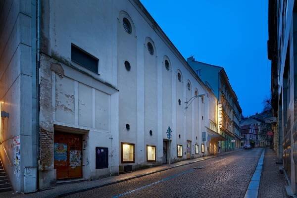 Zachránili 100 let staré kino v Liberci. Byla to ruina bez elektřiny, říká architekt