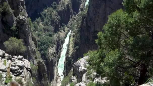 Kaňon na krajině Manavgat, Antalya, Turecko. Veliký Tazi Canyon a útes. — Stock záběr