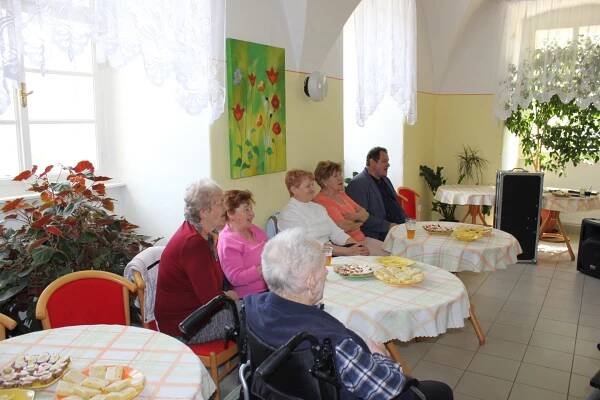 Pálení čarodějnic 2019 | Domov pro seniory Sokolnice, příspěvková organizace