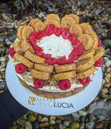 Pečené veganské torty