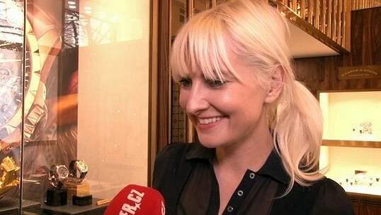 Je spisovatelka Bára Nesvadbová zlatokopka? Víme, kde vzala na dům, drahé šaty i šperky - Super.cz