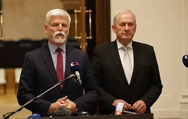 Pavel přijme na Hradě Baxu. Prezidenta bude informovat o tlaku na Ústavní soud po rozhodnutí o valorizaci