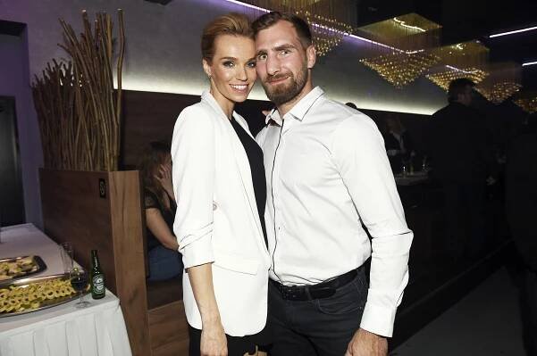To je překvapení: Sexy Hanka Reinders je těhotná